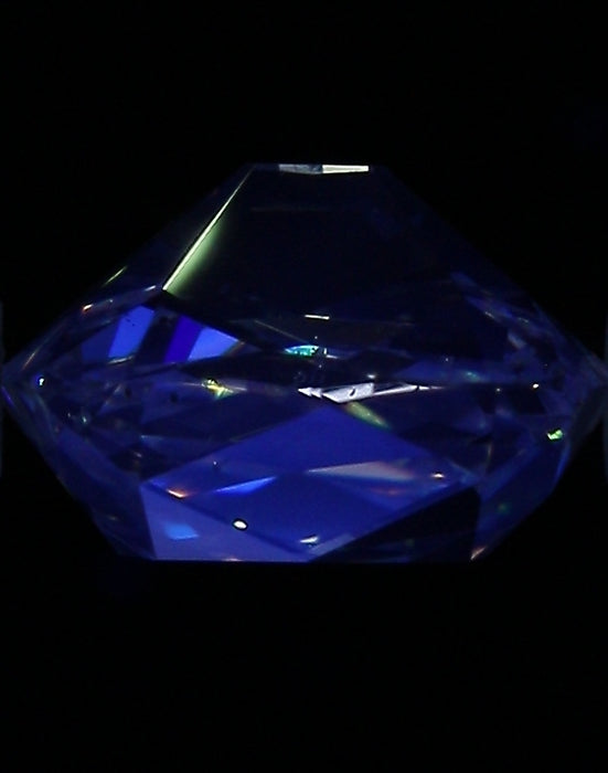 1.86ct OMB K SI1 Natural Diamond fluorescence image