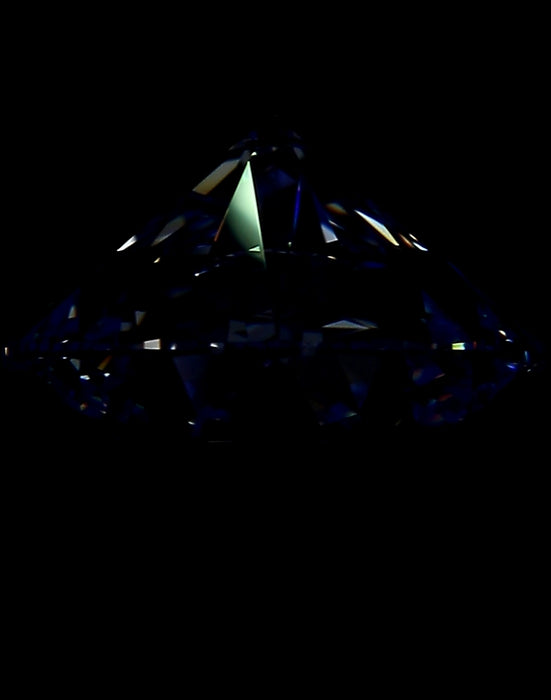 5.01ct Round D VS2 Natural Diamond fluorescence image