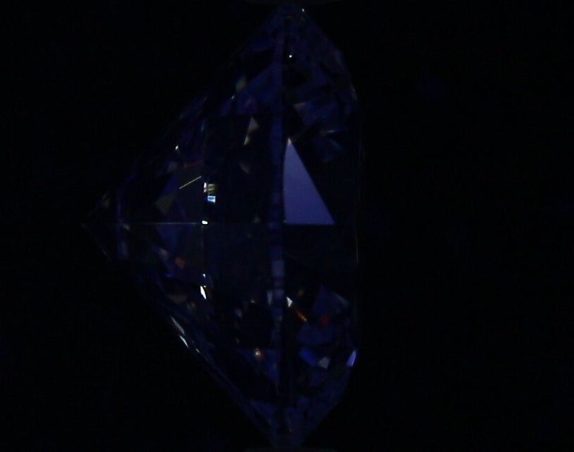 2.80ct Round H SI1 Natural Diamond fluorescence image