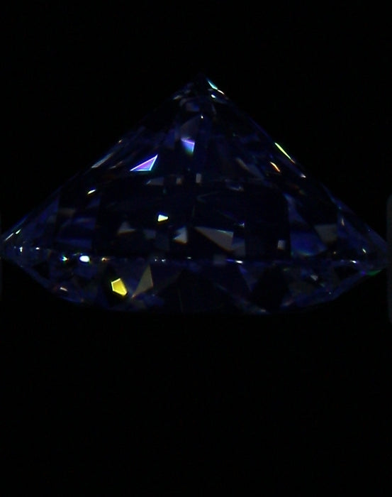 1.01ct Round E VS1 Natural Diamond fluorescence image