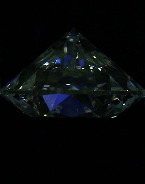 4.01ct Round H VS1 Natural Diamond fluorescence image