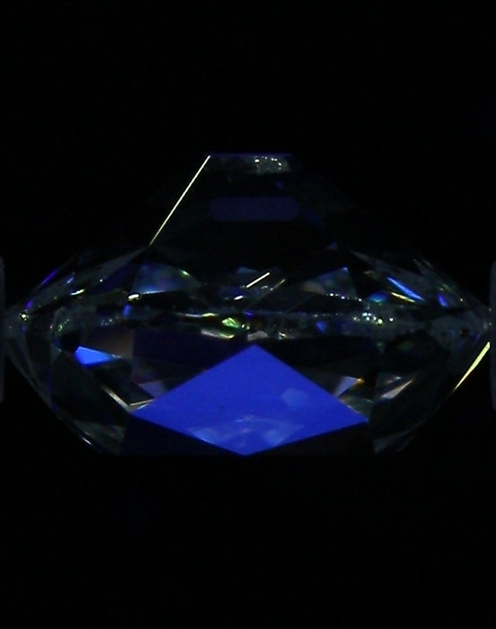 1.51ct OMB D VS2 Natural Diamond fluorescence image
