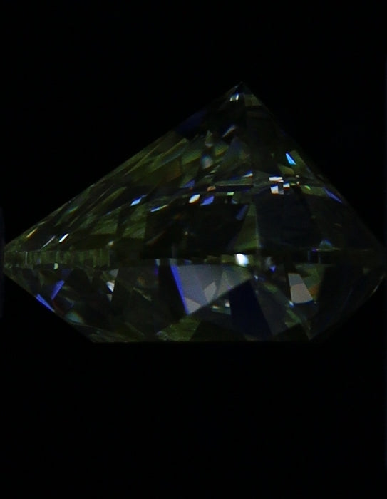 1.51ct Heart G VS1 Natural Diamond fluorescence image