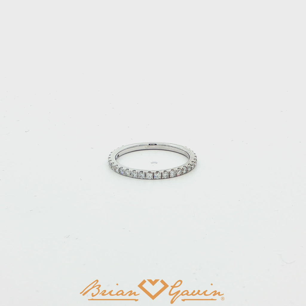 Platinum, 18K White Gold, 18K Rose Gold, 18K Yellow Gold