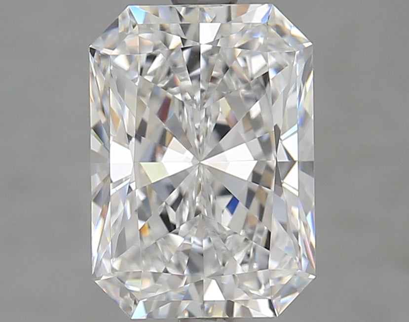 3.05000 E VS1 BG Select Lab Grown Radiant Diamond