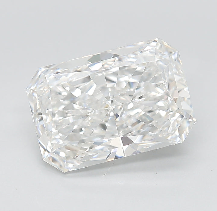 3.23000 E VS1 BG Select Lab Grown Radiant Diamond