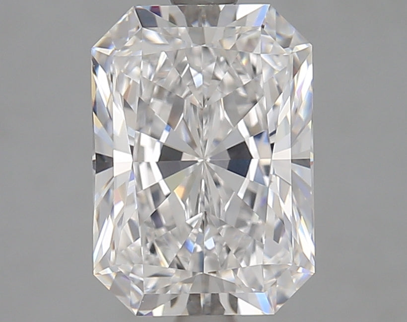 3.11000 D VVS1 BG Select Lab Grown Radiant Diamond
