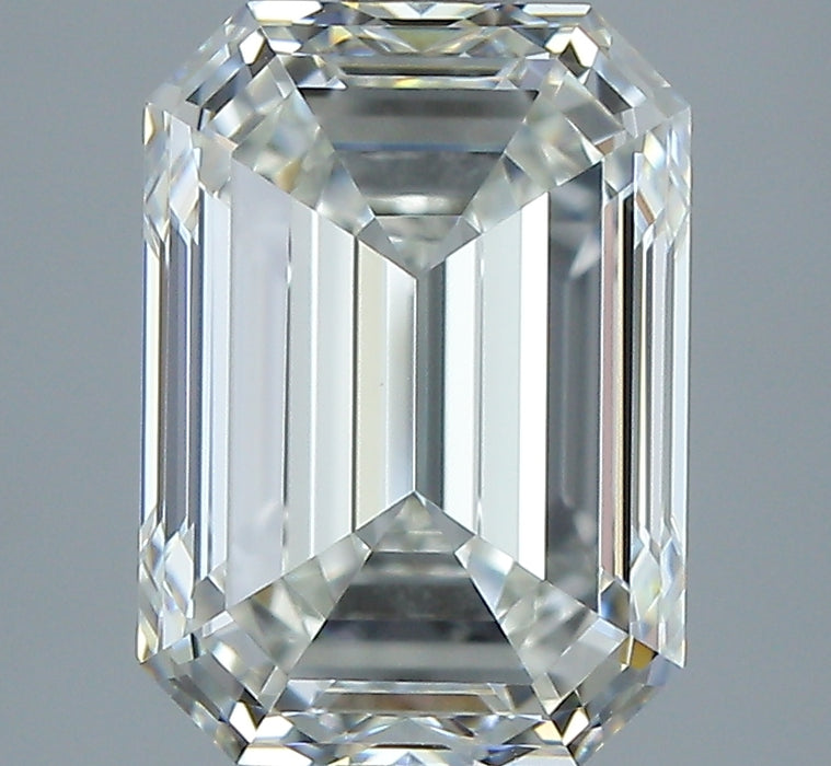2.50ct Emerald J VS1 Natural Diamond