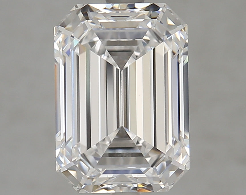 4.22000 D VVS1 BG Select Lab Grown Emerald Diamond