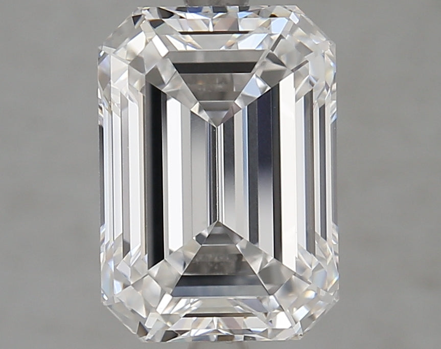 4.02000 D VVS1 BG Select Lab Grown Emerald Diamond