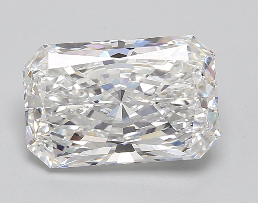 5.01 D VS1 BG Select Lab Grown Radiant Diamond