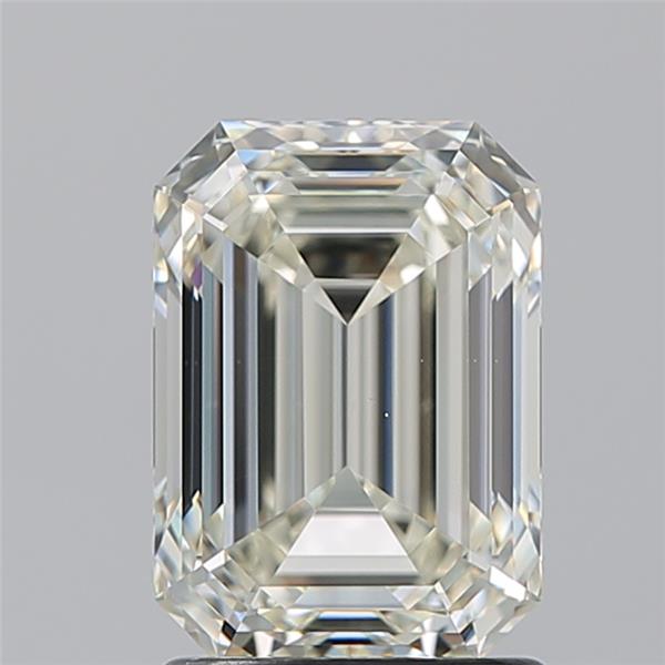 1.850 L VS2 Virtual Selection Emerald Diamond