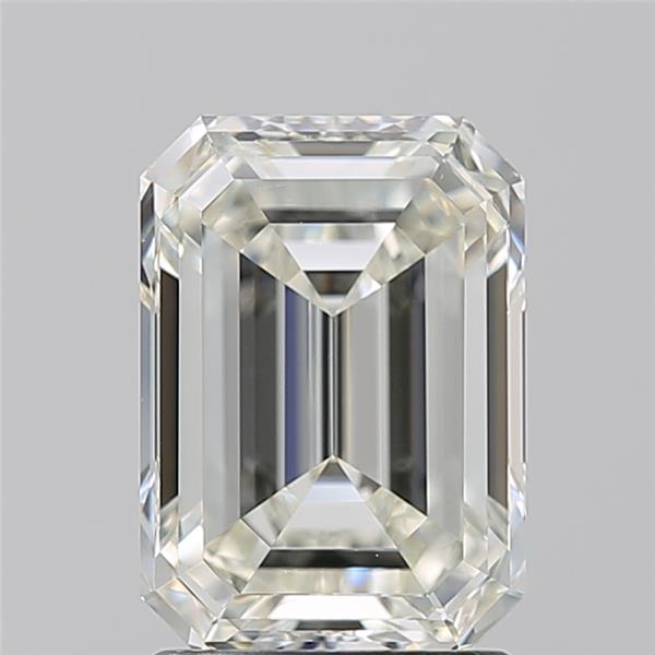 2.200 J VS2 Virtual Selection Emerald Diamond