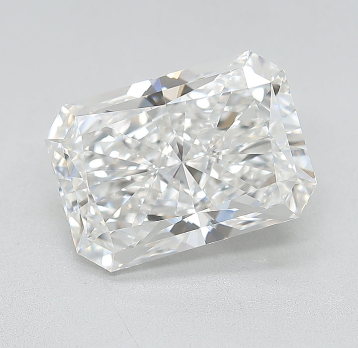 3.30000 E VVS2 BG Select Lab Grown Radiant Diamond