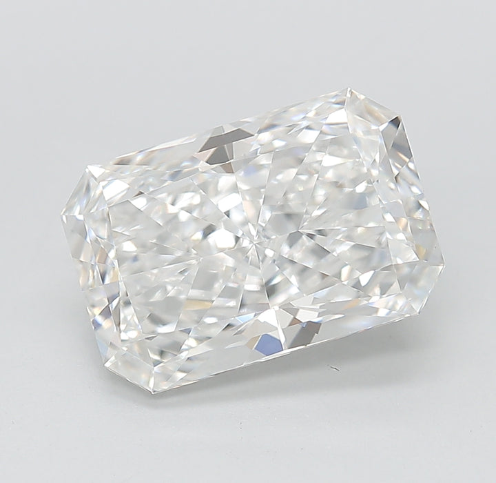 3.20000 E VVS2 BG Select Lab Grown Radiant Diamond