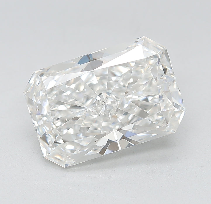3.67000 E VVS2 BG Select Lab Grown Radiant Diamond