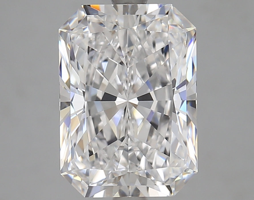 4.13000 D VVS2 BG Select Lab Grown Radiant Diamond