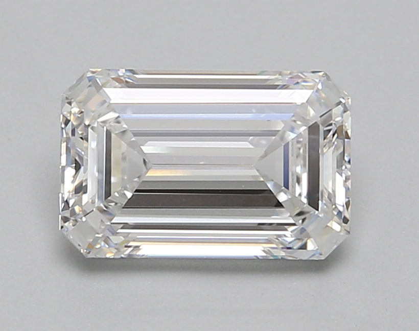 3.01 D VVS1 BG Select Lab Grown Emerald Diamond