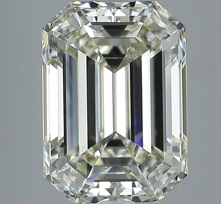 3.82ct Emerald L VVS2 Natural Diamond