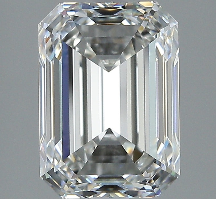 2.60ct Emerald H VVS1 Natural Diamond