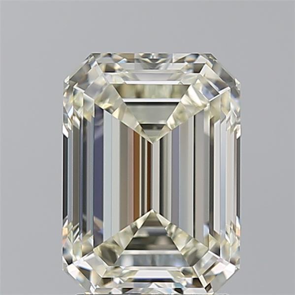 3.050 J VS2 Virtual Selection Emerald Diamond