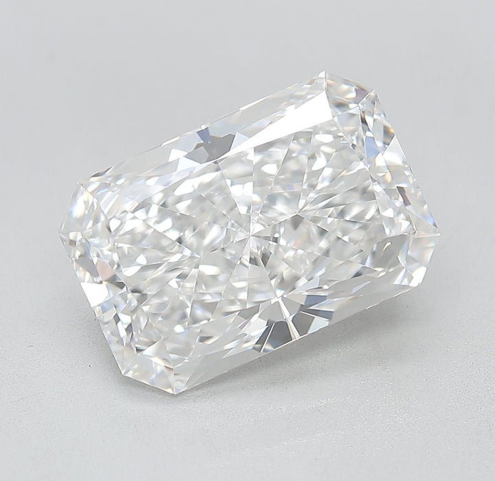 5.30000 E VVS2 BG Select Lab Grown Radiant Diamond