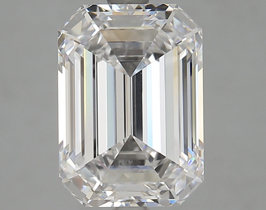 4.02000 D VVS2 BG Select Lab Grown Emerald Diamond