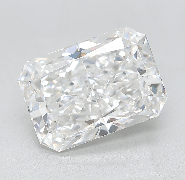 3.83000 D VVS2 BG Select Lab Grown Radiant Diamond