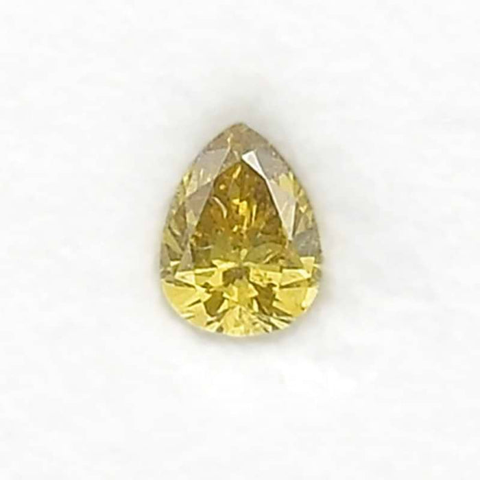 0.28 Yellow SI1 Fancy Color Pear Diamond