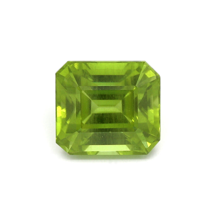 7.67 VI1 Octagon Yellowish Green Peridot